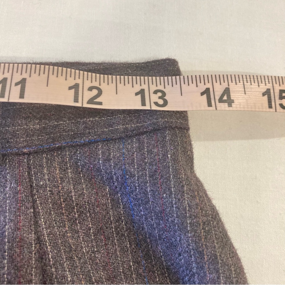 Vintage wool skirt gray pinstripe dark academia unique front slit detail - Picture 8 of 17